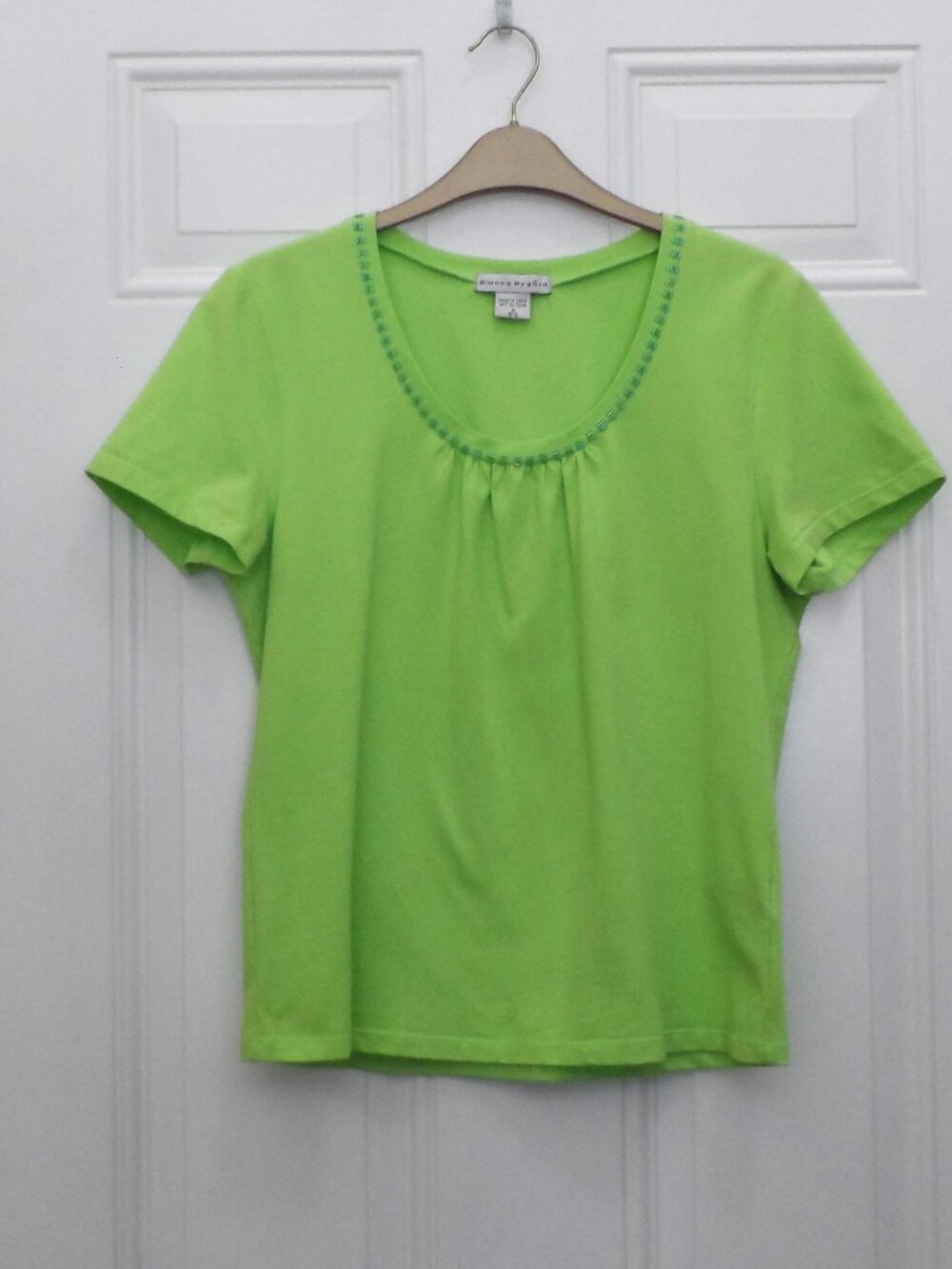 lime green Bianca Nygård crewneck t-shirt size M